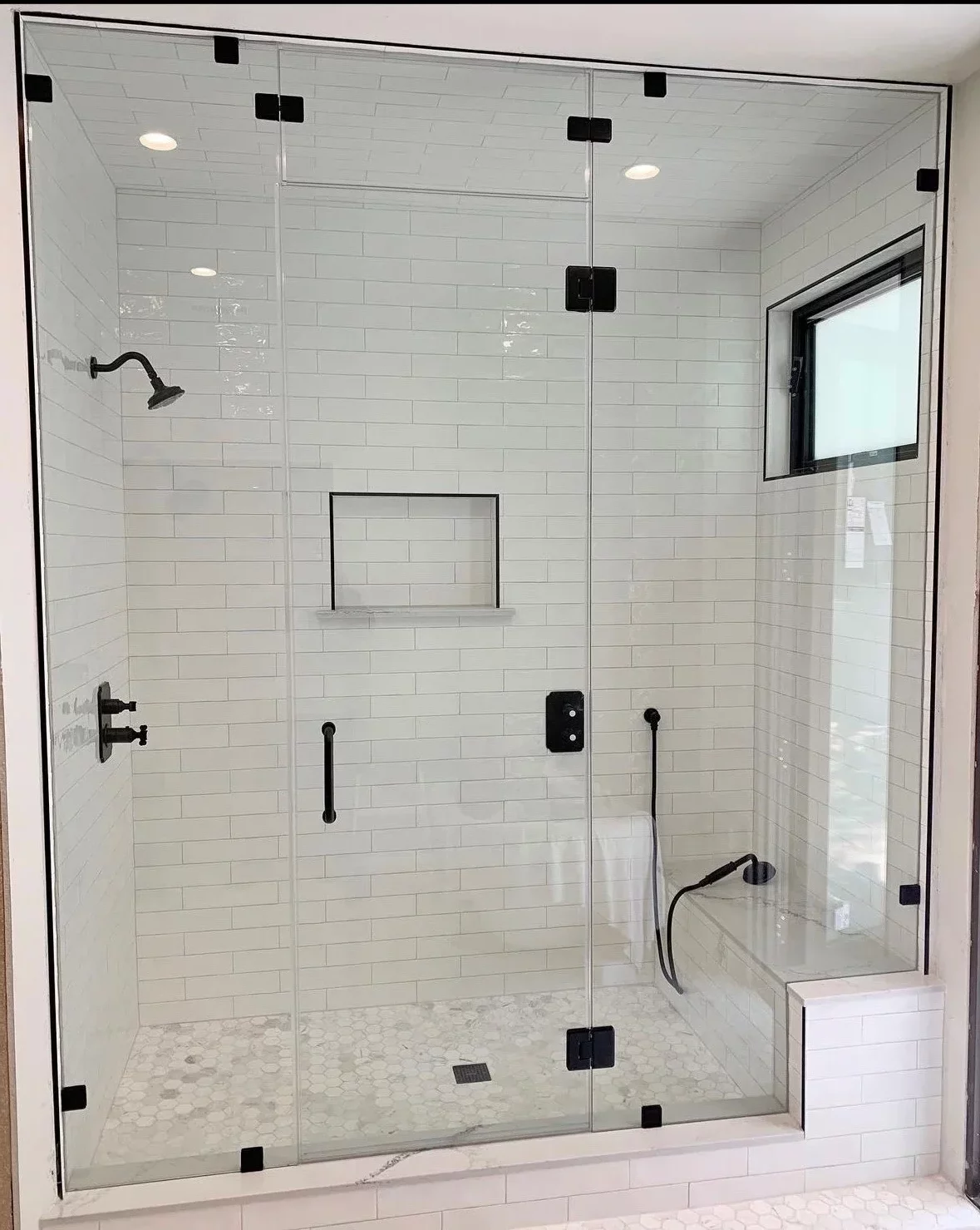 framelessshower4